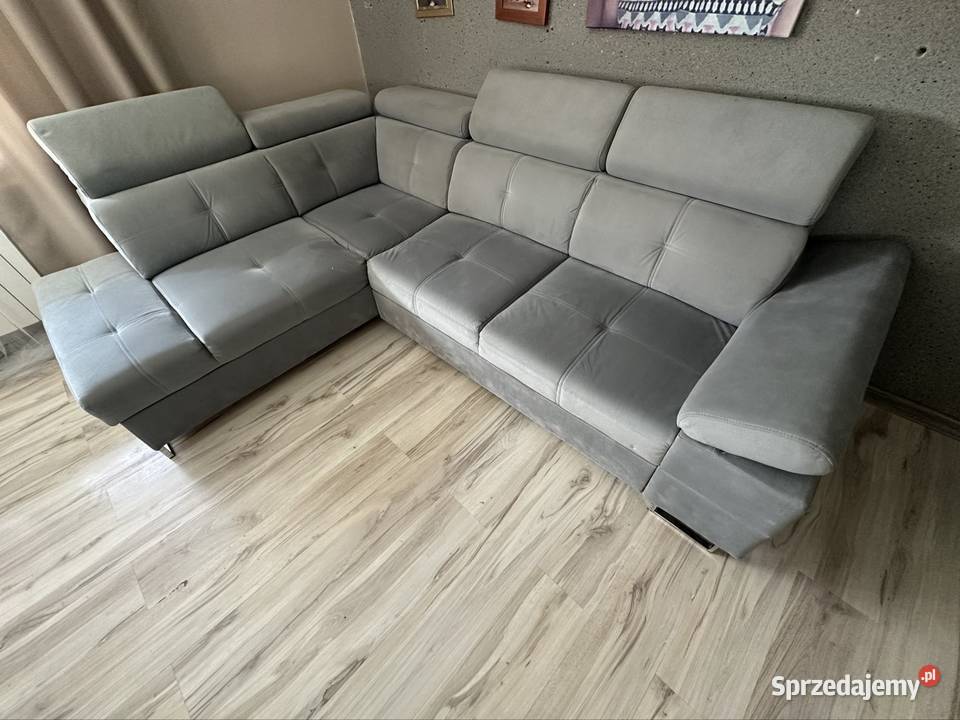 Elegancki duży narożnik