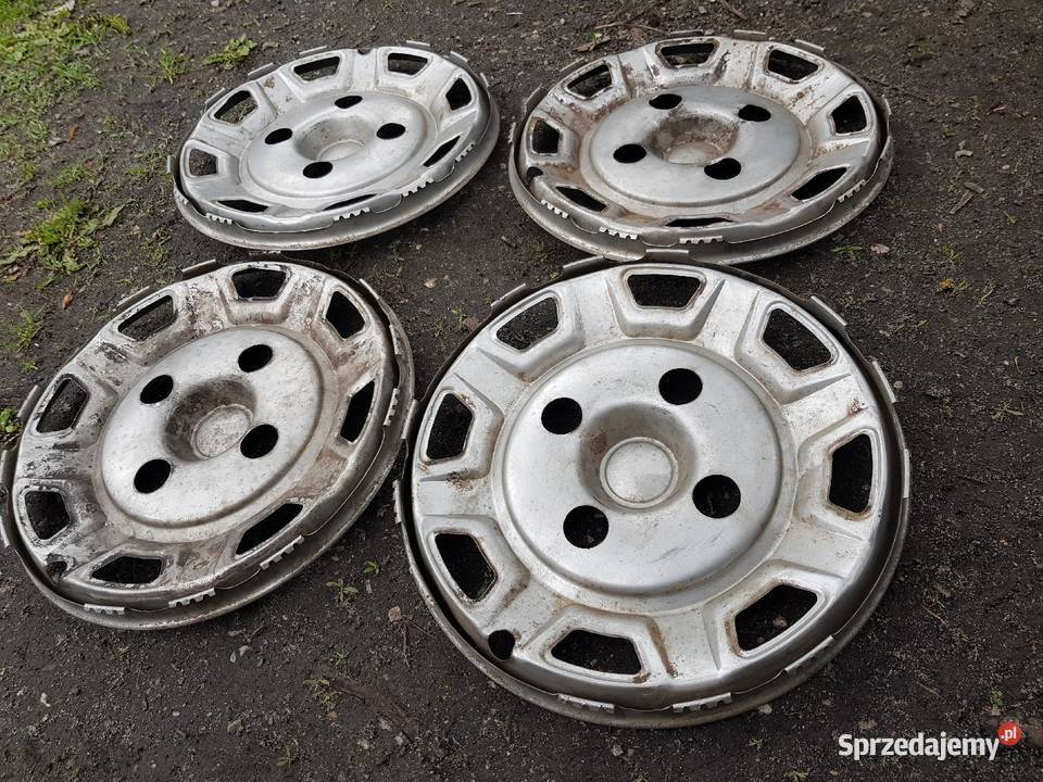 AluminiumKołpak Fiat 126p z PRL do zabytka Barlinek