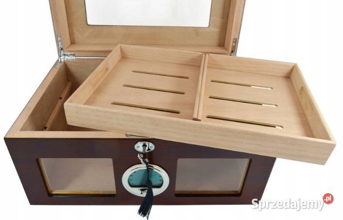 Humidor z Cedru i Szklaną Pokrywą Brązowy śląskie Ostrowy nad Okszą sprzedam