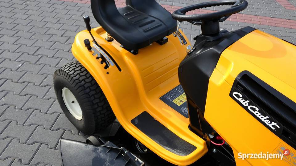 Traktorek kosiarka Cub Cadet LT2 Pompa oleju Świnice Warckie