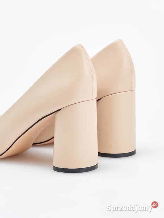 Wysokie buty Reserved 39 beżowe słupek na inna Szczecin