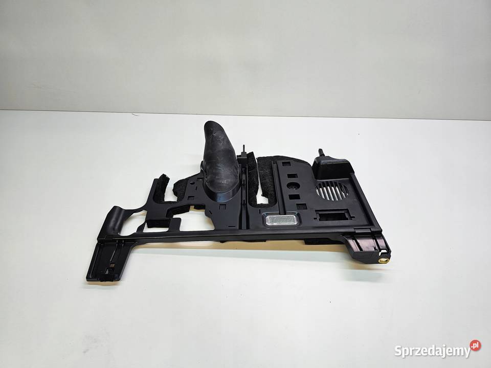 OSŁONA POD DESKE AUDI A4 B9 S5 A5 8W 8W1863083B