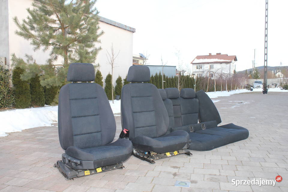 Fotele BMW e36 grzane super stan osobowe