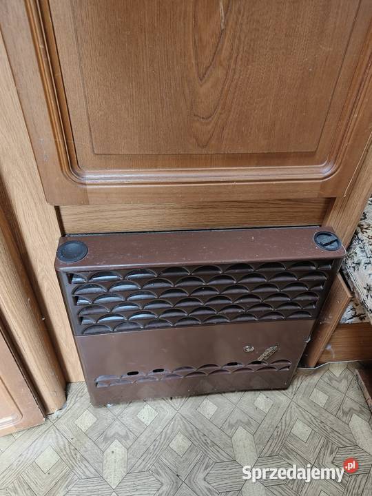 Przyczepa kempingowa Knaus Azur 380 kujawsko-pomorskie Ciche