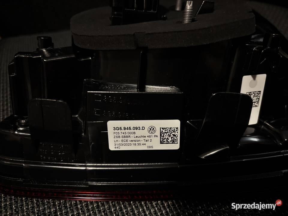 NOWE ORYGINALNE LEWE TYLNE ŚWIATŁO LED VW PASSAT Warszawa sprzedam