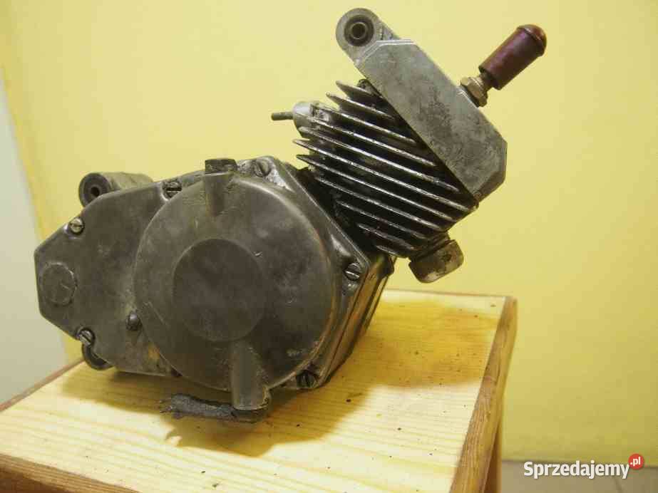 silnik romet 017 z biegami w kierownicy