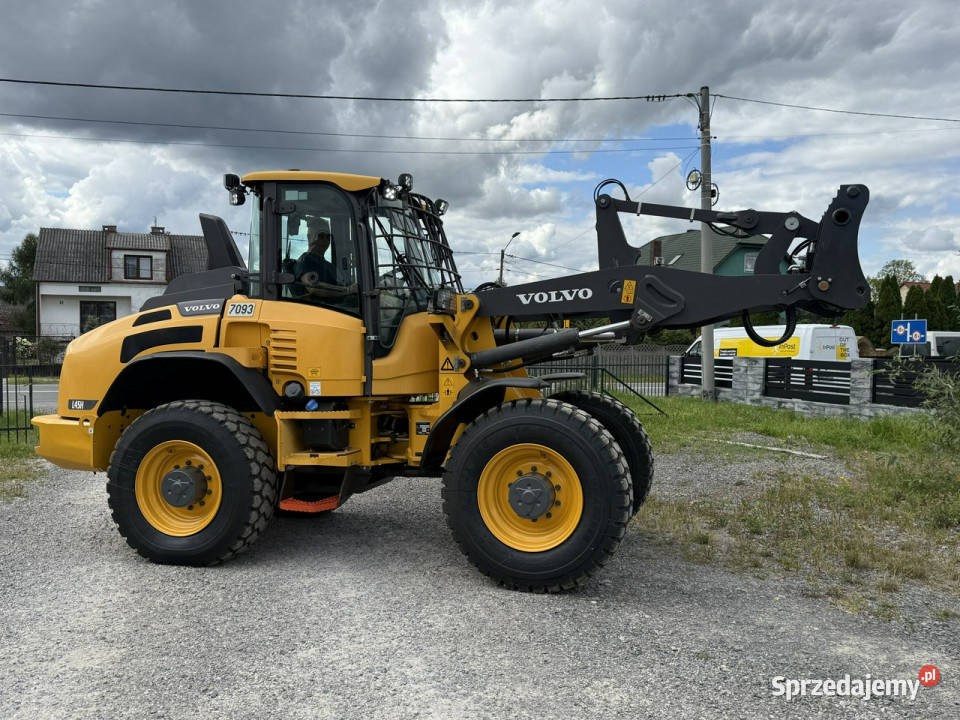 średnia kołowa Volvo Waga 10ton WHEEL LOADER Widełki