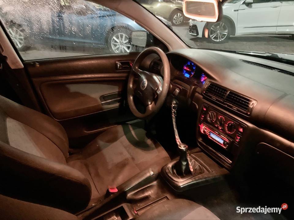 Passat b5 19tdi przyciemniane szyby alufelgi światła przeciwmgielne Krapkowice