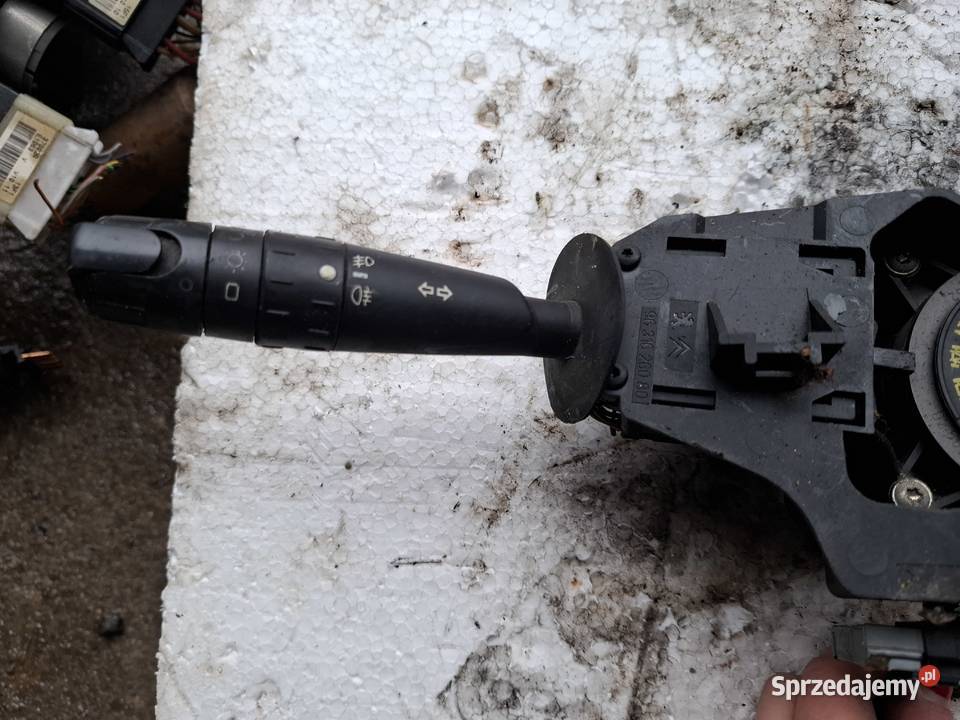 Przełącznik Zespolony Pająk Peugeot 607 Wisznice sprzedam