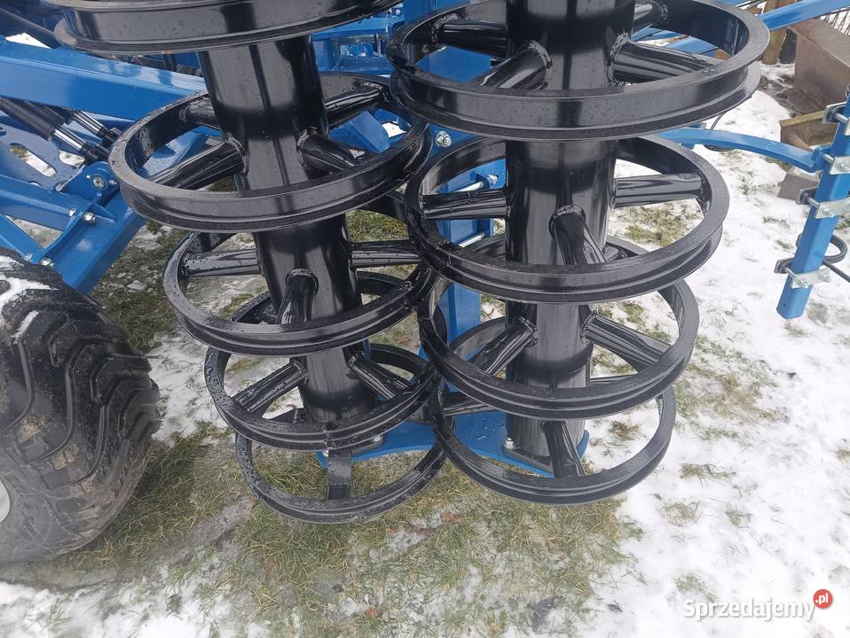 Brona talerzowa półzawieszana Landstal BTH 400 Maszyny uprawowe Dolice