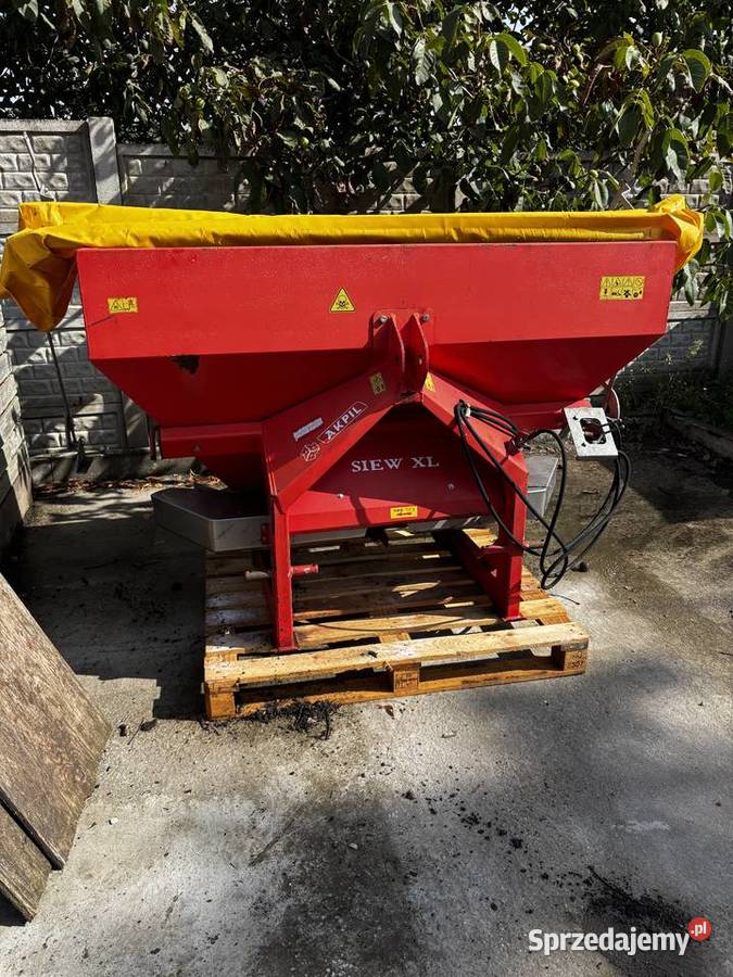 Rozsiewacz akpil xl1000 Środa Wielkopolska