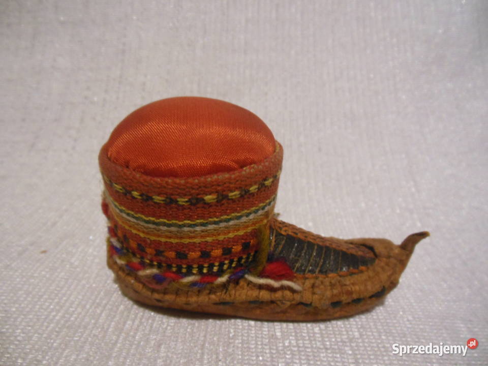 Bucik ze skóry na igły Kielce