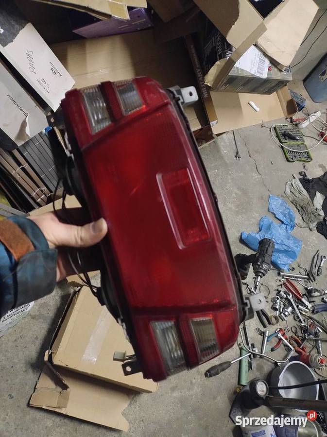 Suzuki Burgman AN 400 lampa tył Dębica sprzedam