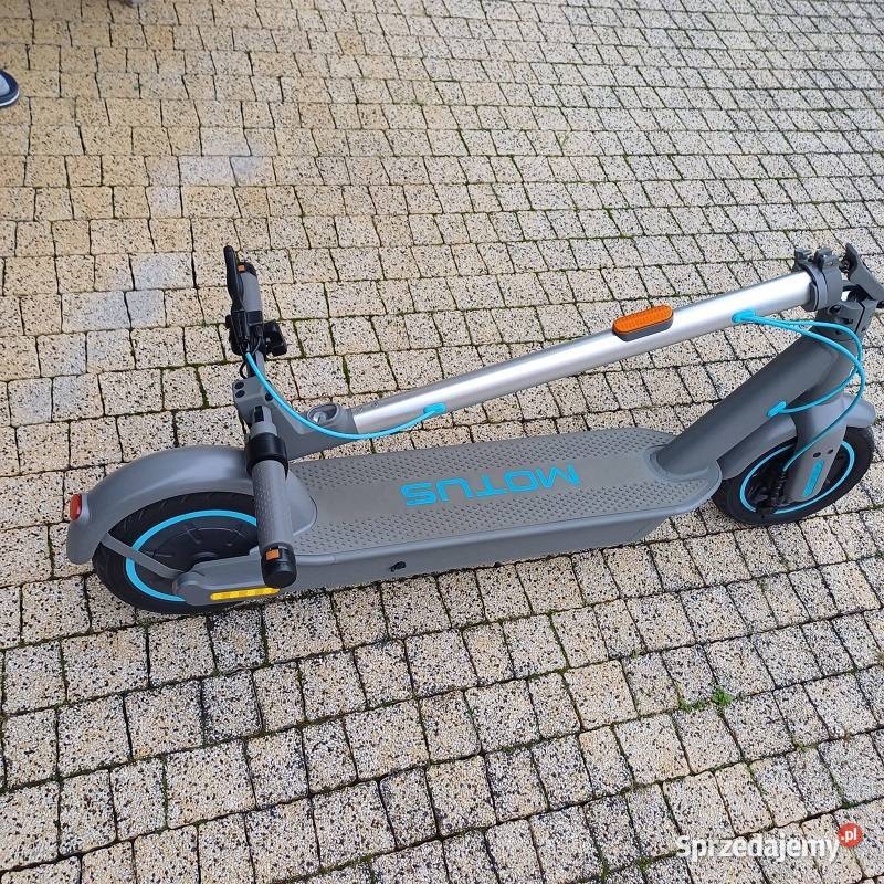 Hulajnoga elektryczna MOTUS Scooty 10 IP54 Sieradz