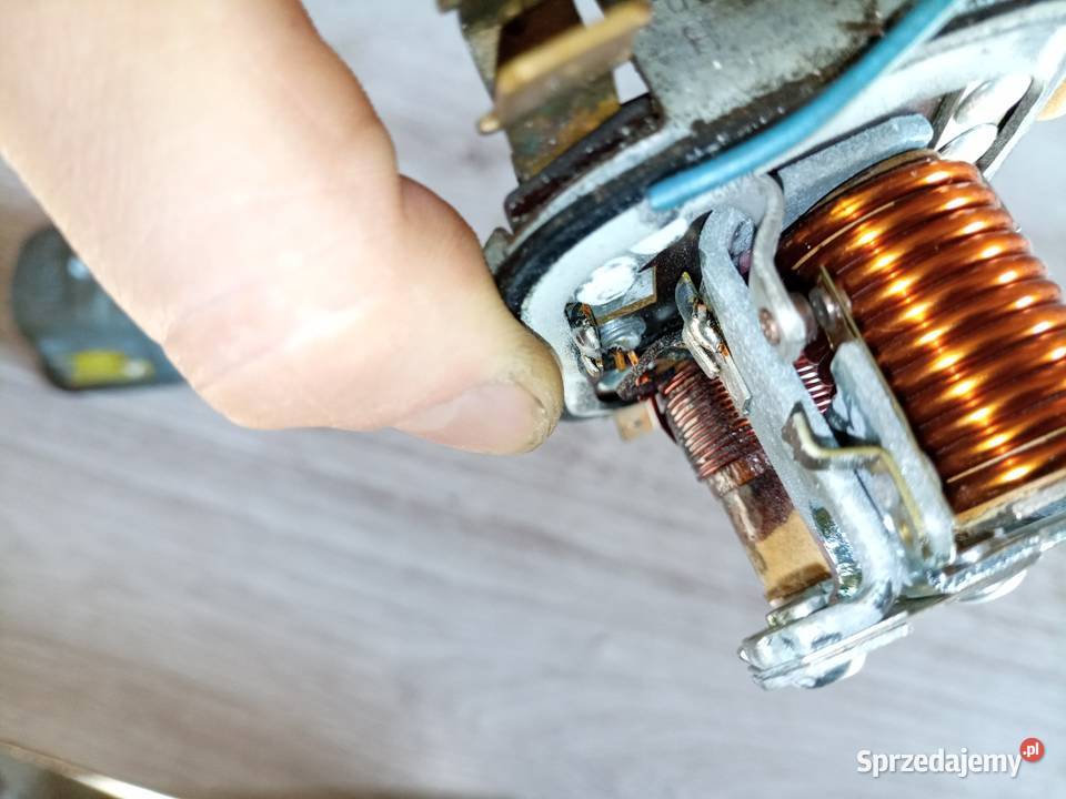 Volkswagen Garbus regulator napięcia Stalowa Wola