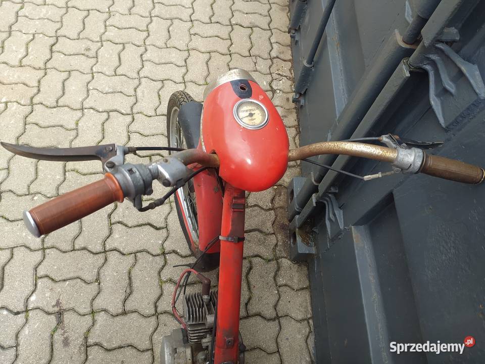 Motorower ŻAK uszkodzony Warszawa