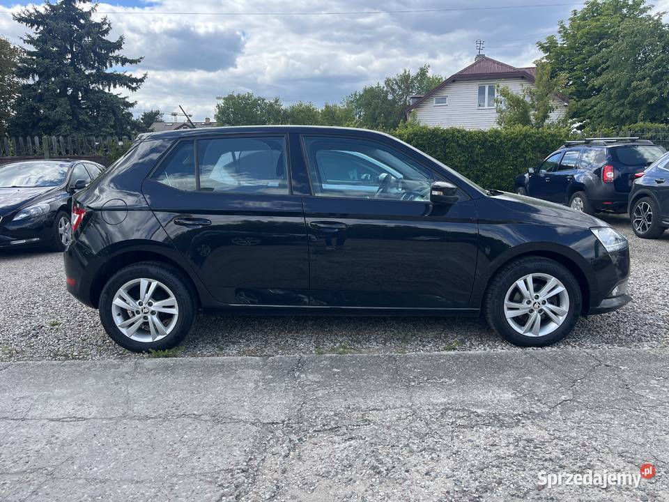 Skoda Fabia III SalonIwłFV23 Warszawa