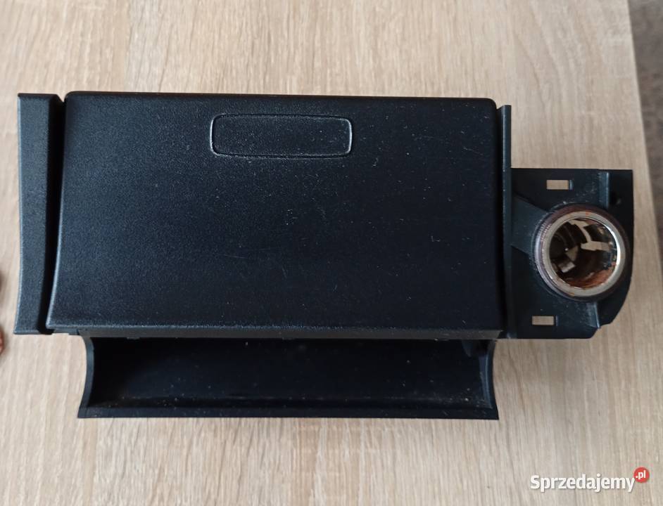 POPIELNICZKA PRZÓD OPEL ASTRA G II 9809 90561251 osobowe Części samochodowe Szczecin