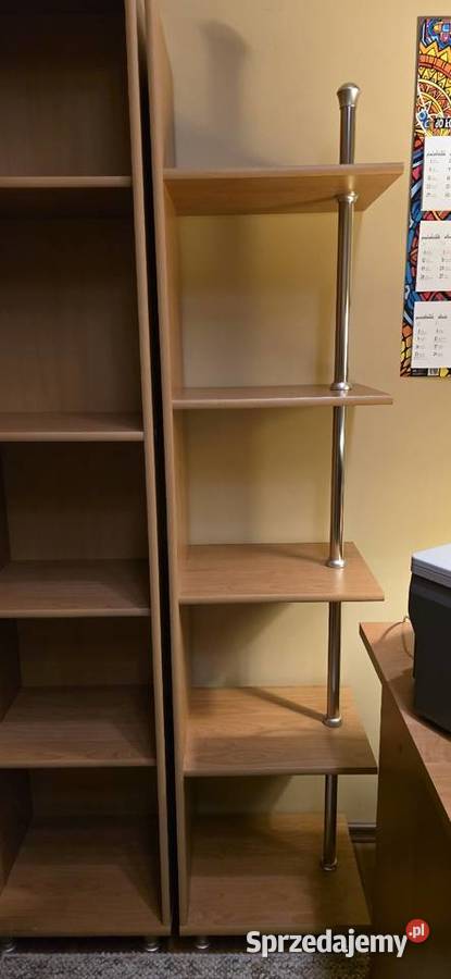Szafka z półkami i drążkiem Lublin