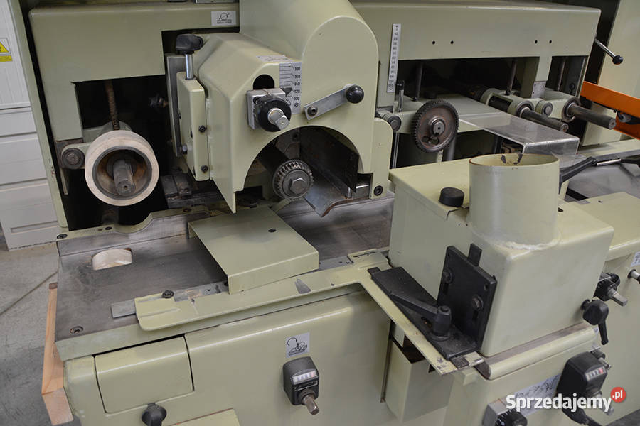 5667 STRUGARKA CZTEROSTRONNA SCM COMPACT 22 Biertowice