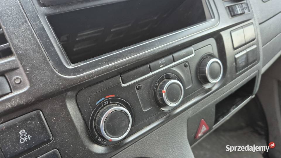 VOLKSWAGEN TRANSPORTER T5 LIFT 6 OSOB 2013 2000cm3 Volkswagen śląskie