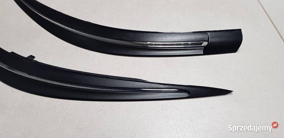 Brewki kloszy reflektorów BMW E60 E61 LCI czarne opolskie Kielcza