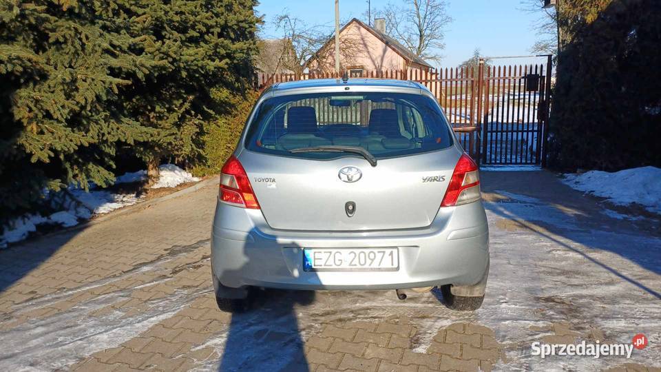 Toyota Yaris 13 vvti 2010 Ignacew Folwarczny