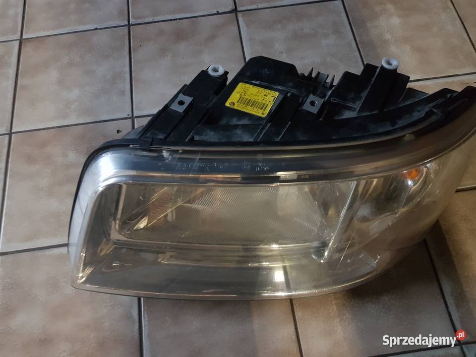 VOLKSWAGEN VW T5 REFLEKTOR LAMPA LEWA osobowe Jędrzejów