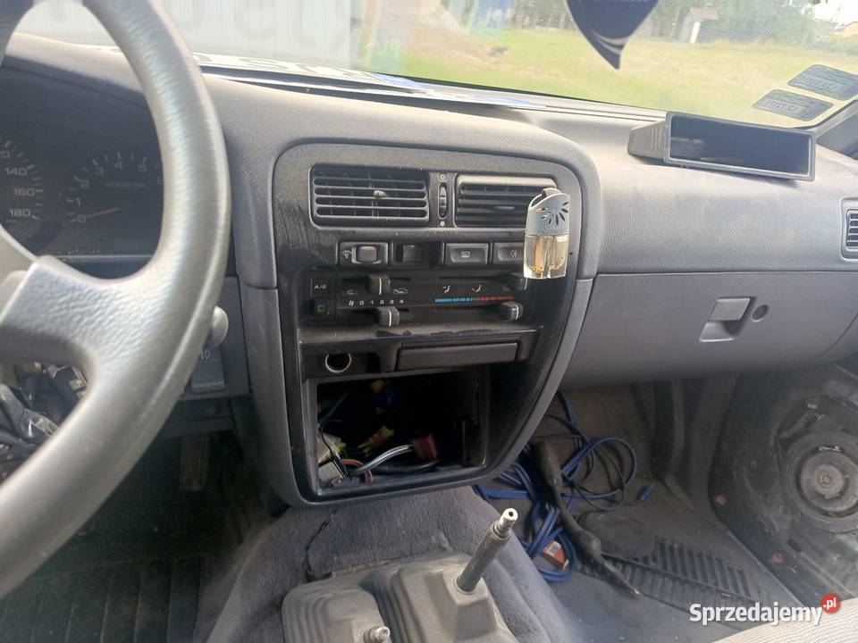 Nissan Terrano 1 V6 30 z LPG