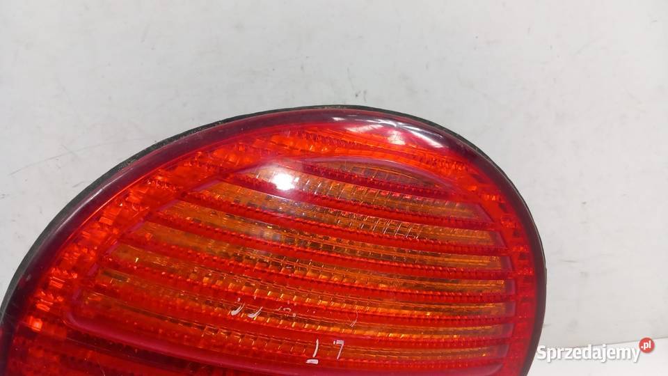 VW BEETLE 1C0 LAMPA TYŁ PRAWY Zbierkowo