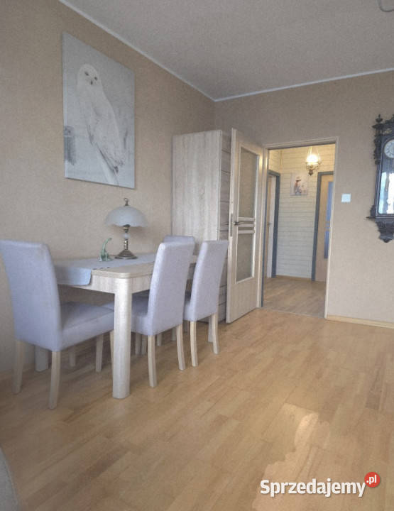 3 Pokoje 627 m z odzielną kuchnią komórką Gdańsk