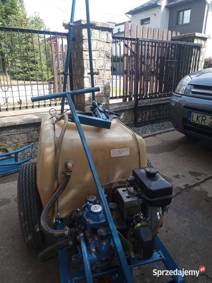 Opryskiwacz taczkowy do traktorka sprzedam