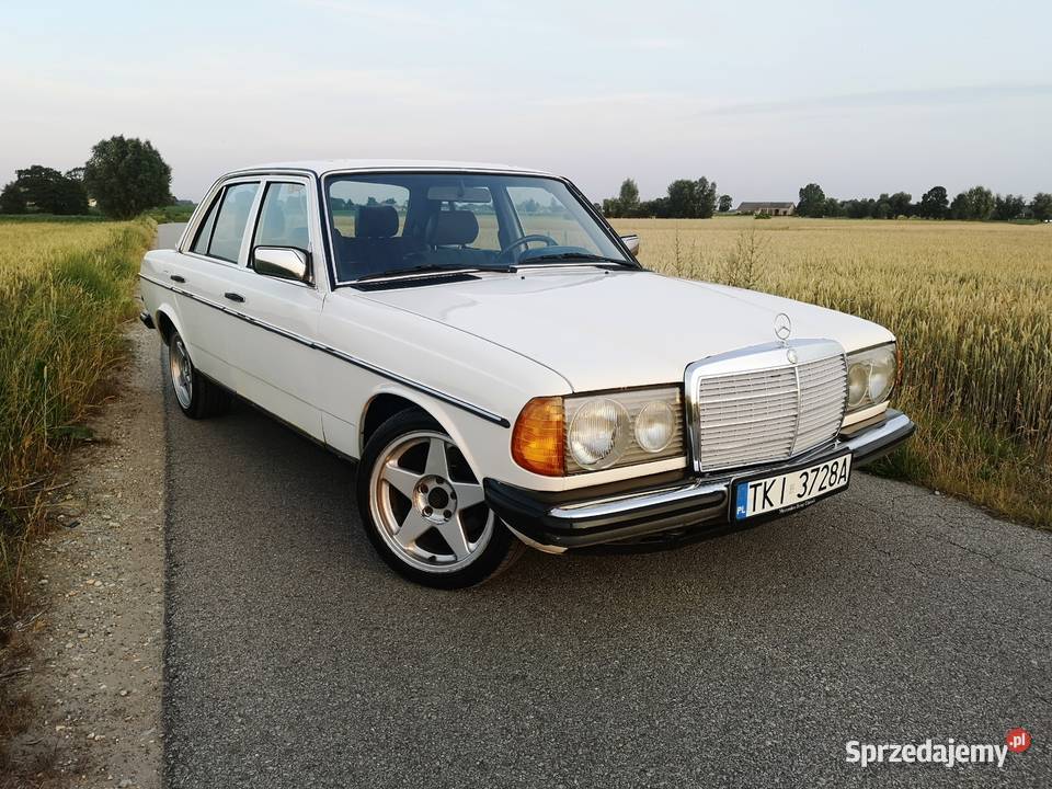 Mercedes W123 240D Kiernozia
