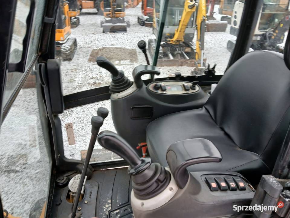 JCB 8018CTS JCB 8018 Mini koparka JCB 8018 z nie Koparko ładowarki Złoczew