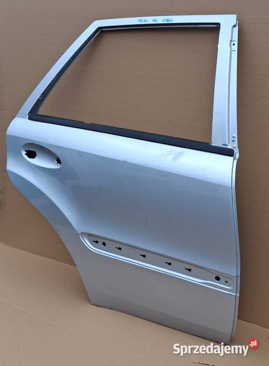 MERCEDES ML W164 DRZWI PRAWY TYŁ PRAWE TYLNE Bieleń