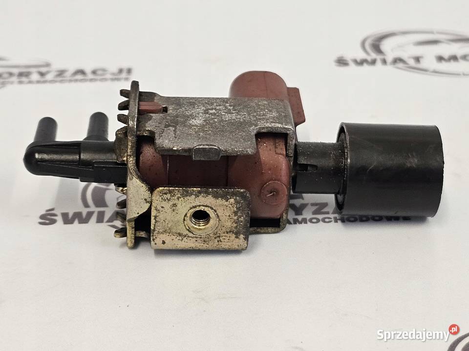LEXUS GS300 30 24V 2JZ 219 zawór podciśnienia
