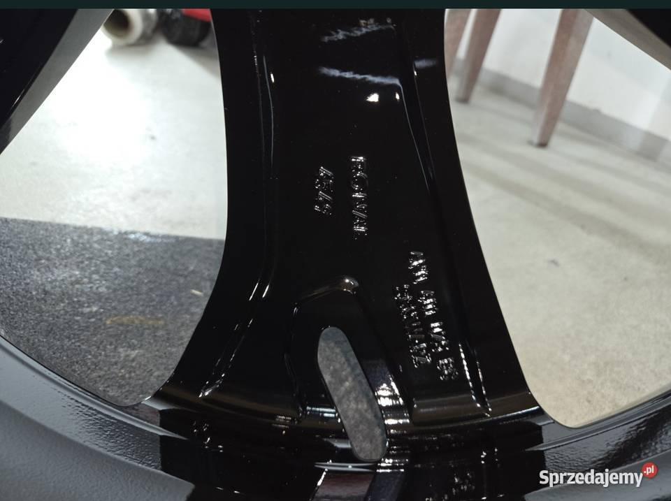 Felgi Audi RS6 RSQ8 22x105 5x112