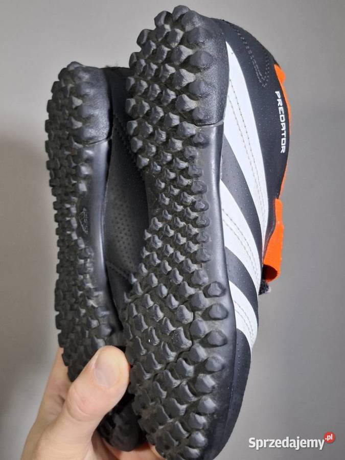 Buty 33 piłkarskie korki turfy adidas Predator Kraków sprzedam