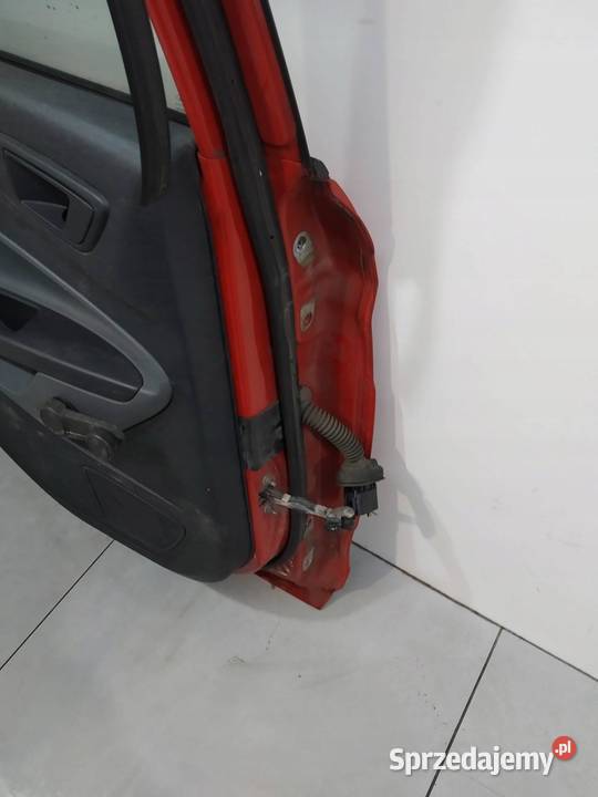 DRZWI LEWE TYŁ K9 Ford Fiesta Mk7 20082016