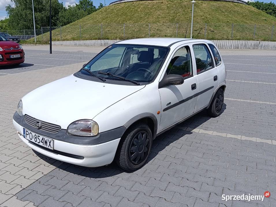 Sprawna automat Corsa b Corsa Śrem sprzedam
