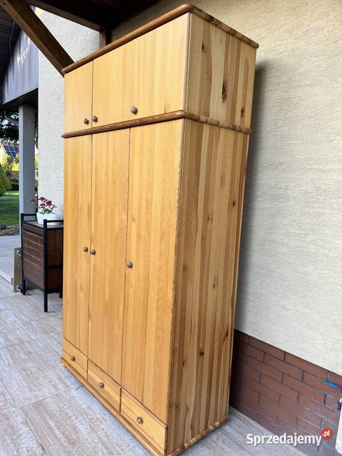 Szafa drewniana 3 drzwiowa z nadstawką Szafy i garderoby Garwolin