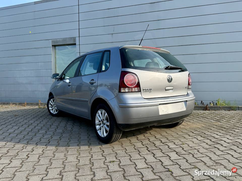 VW Polo 12 70 klimatyzacja niski przebieg bez benzyna Tychy sprzedam