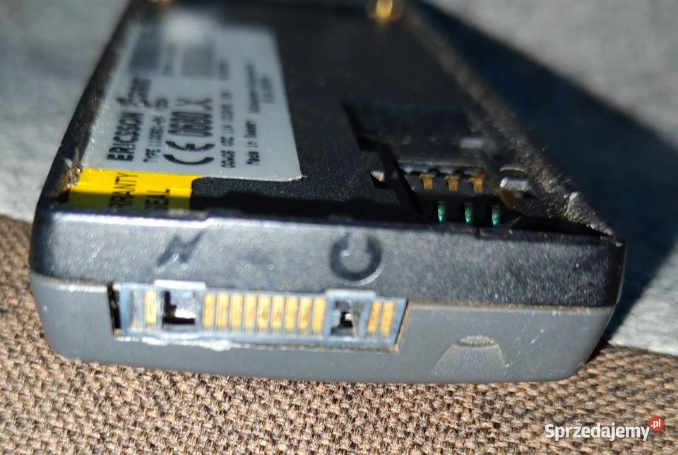 Sprzedam telefon komórkowy brakuje anteny i Ładowarki