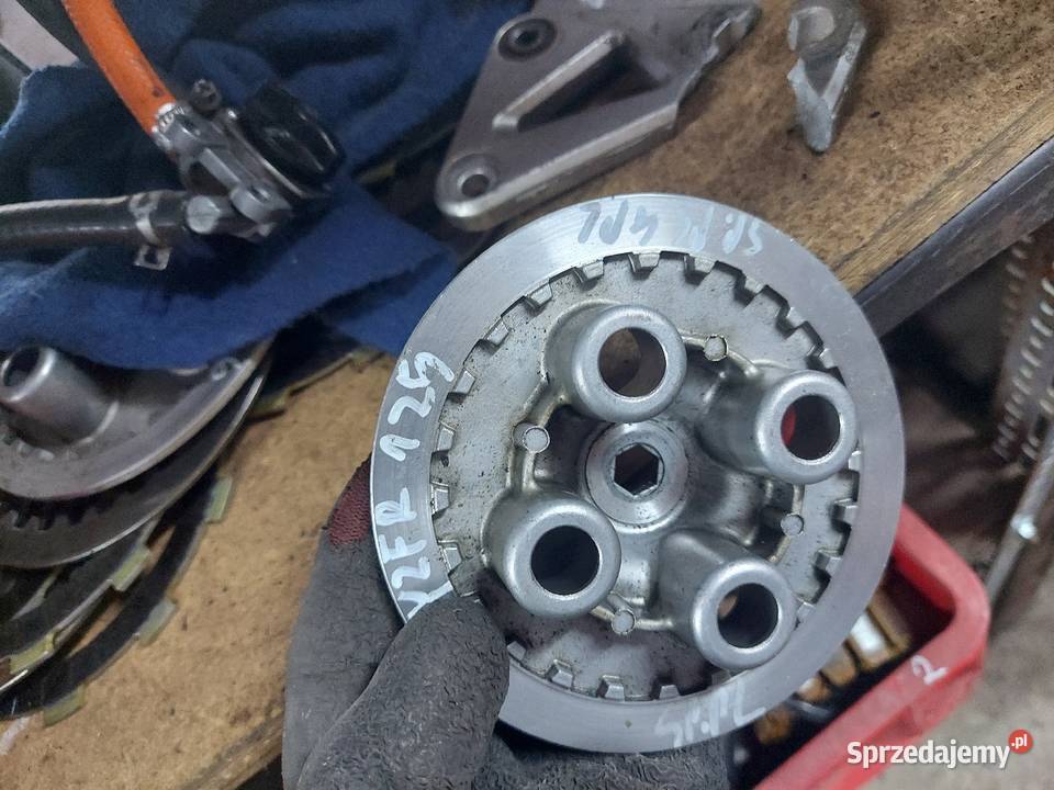 Yamaha YZF 125 sprzęgło kosz sprzęgłowy docisk dolnośląskie sprzedam