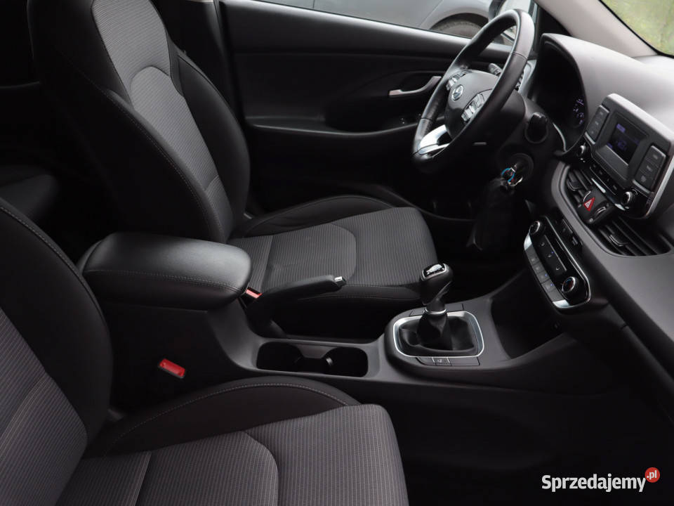 Hyundai i30 15 DPI 76635km