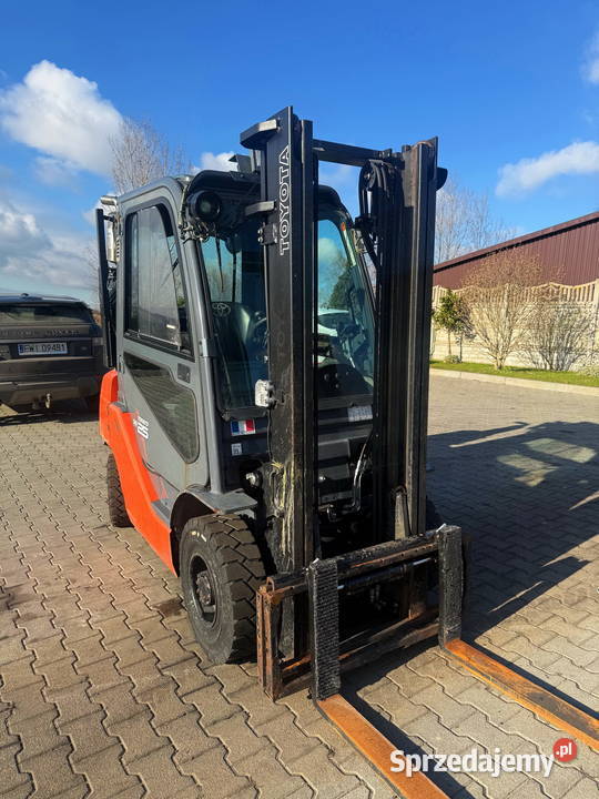 wózek widłowy TOYOTA 8FDF25 2500 Pyroban diesel Toyota Działoszyn