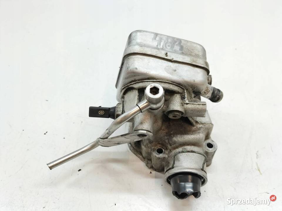 OBUDOWA FILTRA OLEJU 06A115417 18 20V Audi A4 II