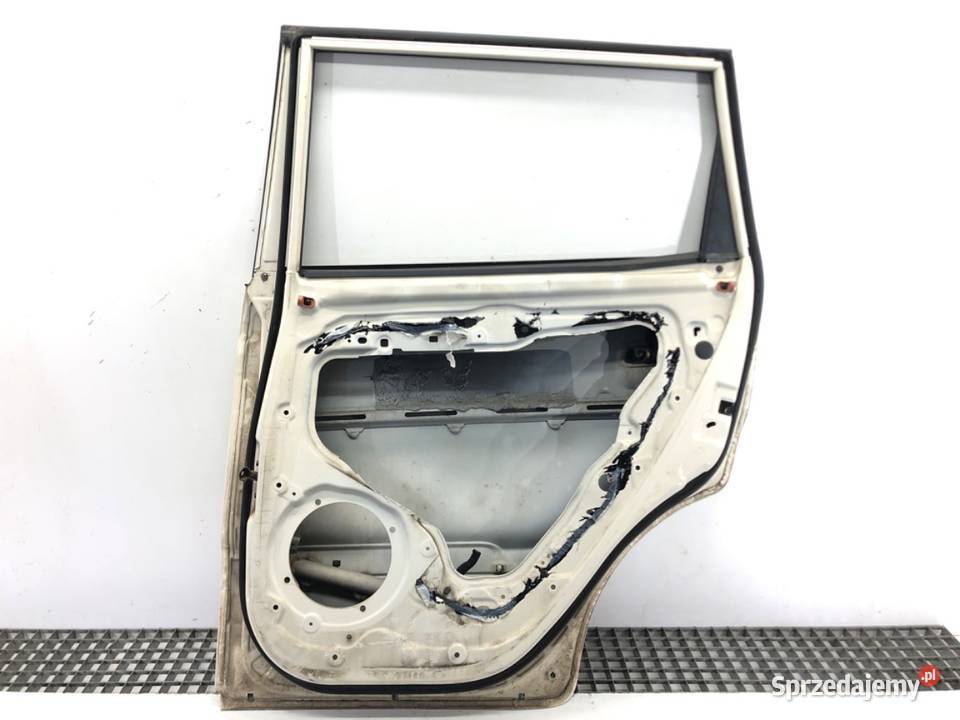 DRZWI PRAWY TYŁ KIA SOUL I Hatchback