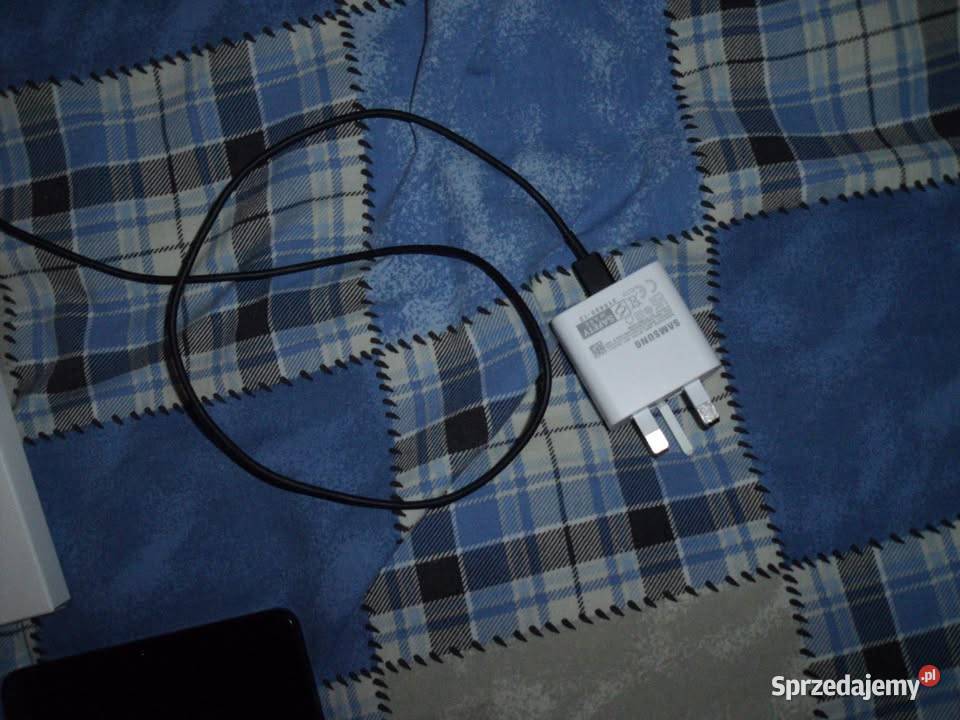 Tablet Samsung Galaxy A9 plus słuchawki SONY