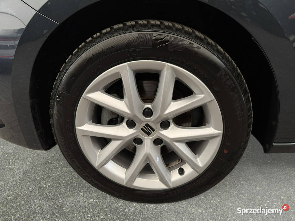 Seat Leon VAT 23 Style 10TSI 110 M6 2022 r salon nieuszkodzony małopolskie